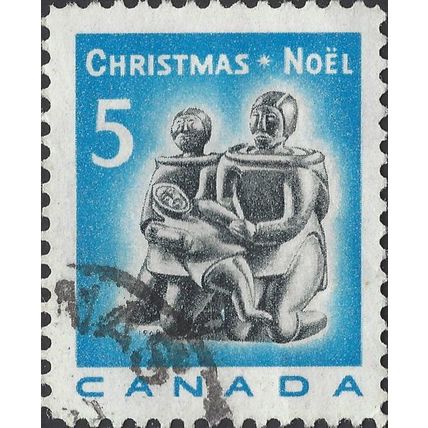 CANADA, CHRISTMAS, Eskimo family, by Mary Irqiquq Sorusiluk, blue 1968, 5c