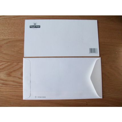 H.M. Queen Elizabeth The Queen Mother First Day Cover OFFICIAL ROYAL MAIL 25/4/2