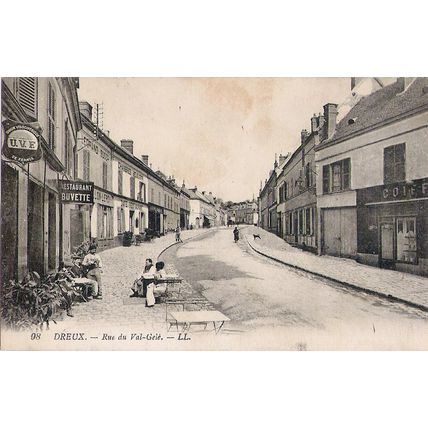 28 - DREUX - rue du Val-Gelé