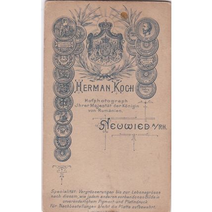 VICT. CDV PHOTO -SMART LADY, CARVED CHAIR BY HERMAN ROCH, NEUWIED