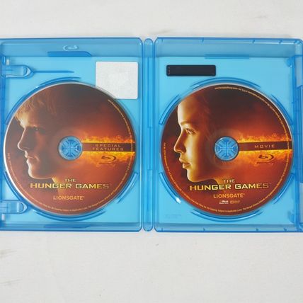 The Hunger Games - 2012 - 2 Disc Blu/ray DVD - Rated PG/13 - Used- W/Slipcover