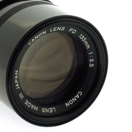 Canon FD 135mm f3.5 Telephoto Lens