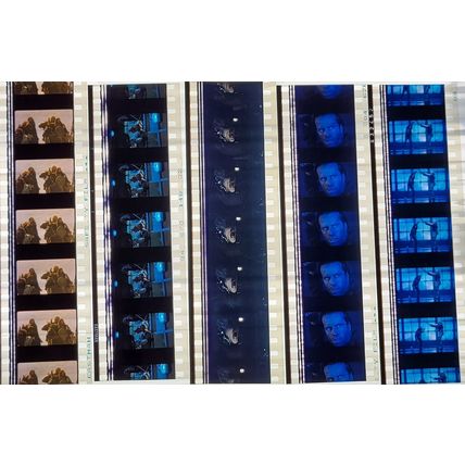 HIGHLANDER. Pk MULTI QVF - A016p . - 5 STRIPS OF 5 - 35MM FILM CELLS