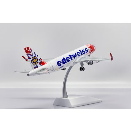 AIRBUS A320 EDELWEISS AIR REG: HB-JLT WITH STAND - JCWINGS XX20337 1/200