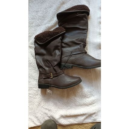 Brand New Ladies Size 39 (6) Knee High Brown Boots