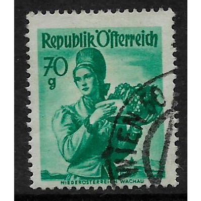AUSTRIA 1948 PROVINCIAL COSTUMES 70g GREEN SG 1121 FINE USED#