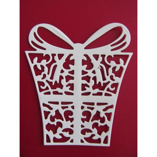6 x Tonic Die Cuts Rococo Christmas Present