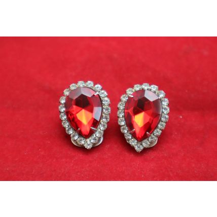 Vintage 1950’s Ruby Red Teardrop Diamond Accenting Women’s Clip-On Earrings