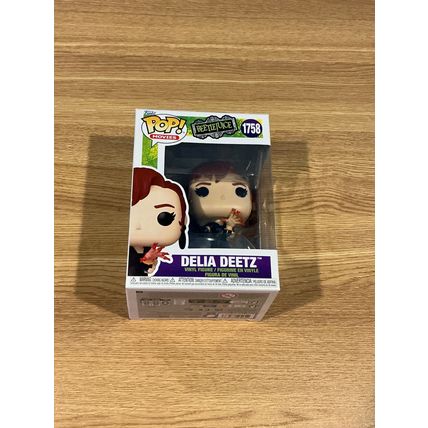 Funko Pop! Beetlejuice - Delia Deetz #1758 Vinyl Figure (Box & Protector)