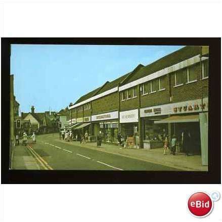 Berkshire TWYFORD London Road Postcard by District View (BT 2408)