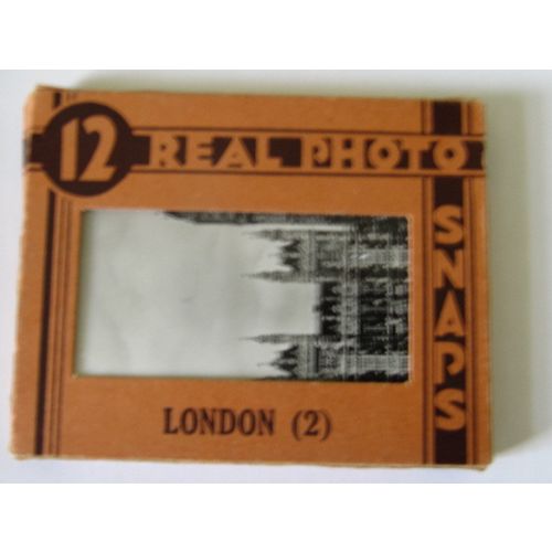Vintage booklet Snapshots of London 11 real photo's for your album