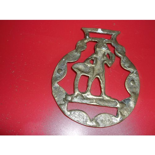HORSE BRASS (13/01) BIT QUIRKY