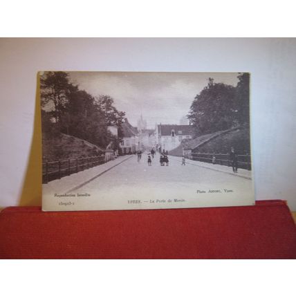 LA PORTE DE MENIN, YPRES, BELGIUM unused antique postcard =