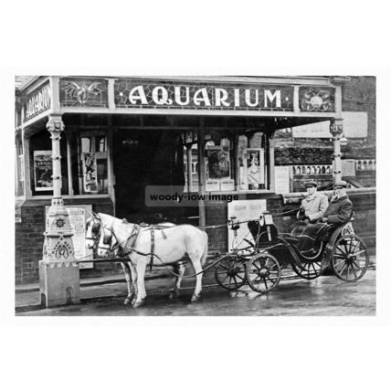 pt3603 - Horse & Carriage at Aquarium , Scarborough , Yorkshire - print 6x4