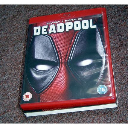 Deadpool (Blu-ray, 2016) Region Free ~