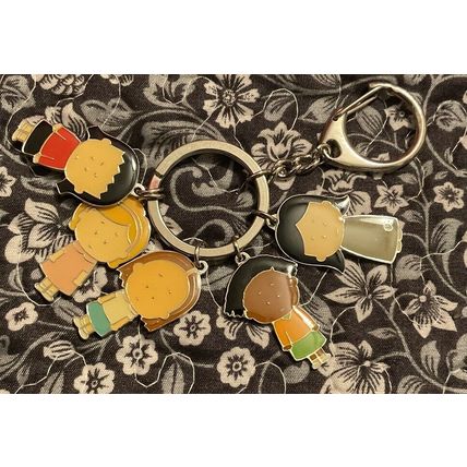 A Very Cute Rare Angry Little Girls Vintage 2008 Keychain