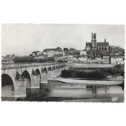 58 - Nevers