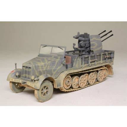 SD.KFZ.7 KRAUSS-MAFFEI HALF TRACK GERMAN ARMY FRANCE 1944 - CORGI US60005 1/50