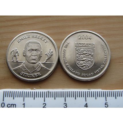 Sainsbury 2004 England Squad Emile Heskey Token (e376)