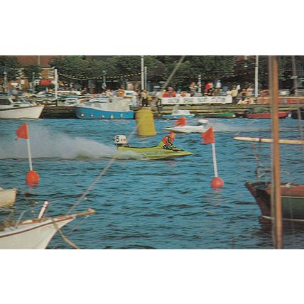 Speedboat Racing Race At Oulton Broad 1970s Norfolk Postcard