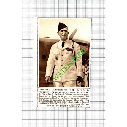 General Boyer De La Tour Du Moulin - 1950 SMALL Cutting