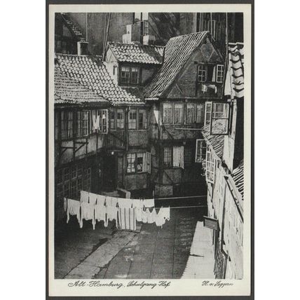 Schulgang-Hof, Alt-Hamburg, c.1930 - Heinrich von Seggern Foto-AK