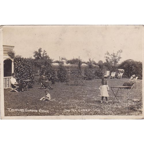 Twyford Garden Estate The Tea Garden Oxfordshire Postcard (OX76235)