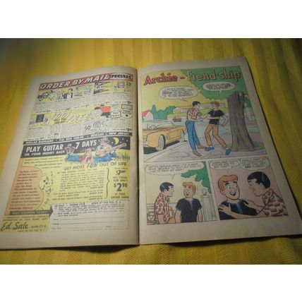 LAUGH COMICS # 191 – Feb. 1967 – VG/FN! Groovy Pop Art Cover! $13.00 Shipped!
