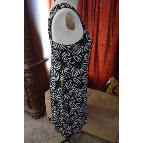 Alfani Black & White Sun Dress - Unworn