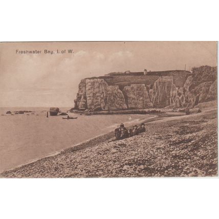 Totland Bay Isle Of Wight Postcard (QIOW0339)
