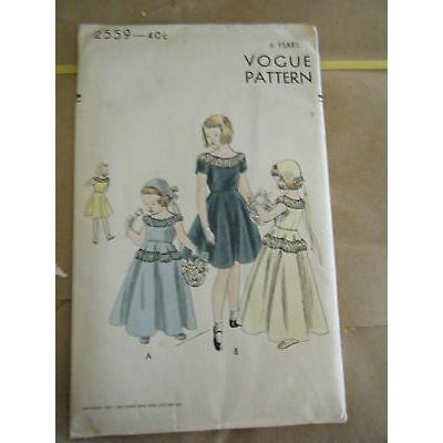 Vintage 1940's Vogue 2559 Girl's Fancy Dress Pattern - Size 6 Chest 24