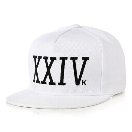 New hip hop hat for men and women Sun hat for women flat brim baseball cap