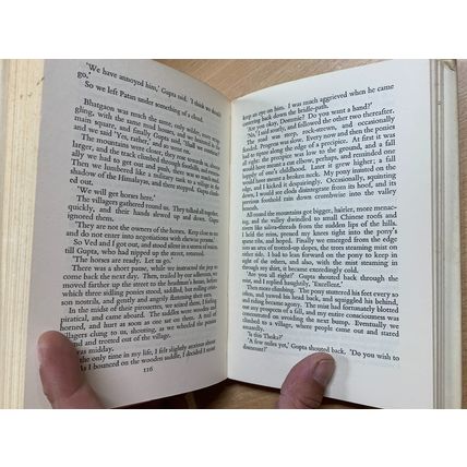 1961 DOM MORAES "GONE AWAY" AN INDIAN TRIP JOURNAL VINTAGE HARDBACK BOOK (P3)