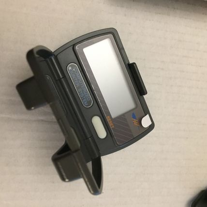 NEW Shapeup Wearible Small Pedometer
