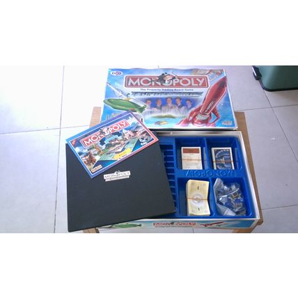 MONOPOLY: THUNDERBIRDS Edition (Parker /Hasbro) 2004 - SEE NOTES