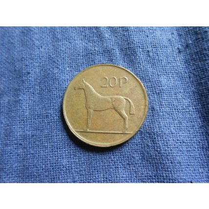 1986 EIRE 20P COIN.
