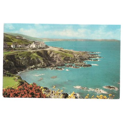 WOOLACOMBE used VINTAGE postcard Colourmaster c. 1971 unfranked 2,1/2p stamp =