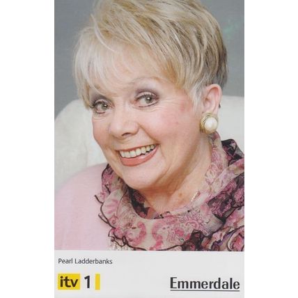 Pearl Ladderbanks Emmerdale Farm Cast Card