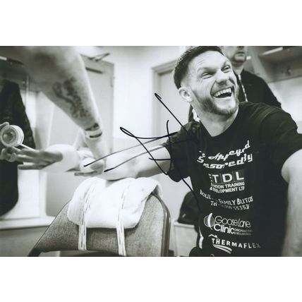 Lee Appleyard Yorkshire Boxer Giant 12x8 Hand Signed Photo