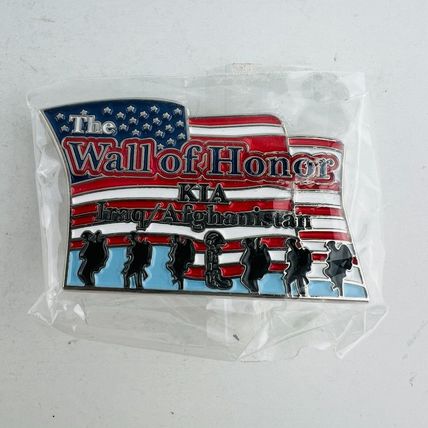 Wall Of Honor KIA Iraq / Afghanistan Commemorative Collector Pin NEW / Unused