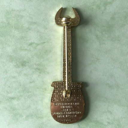 Hard Rock Cafe DALLAS Horseshoe & Horns Guitar pin Ltd Ed Beautiful MINT HRC