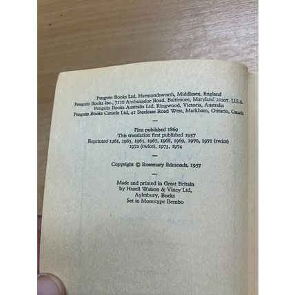 1974 LEO TOLSTOY "WAR AND PEACE" VOLUME 1 PENGUIN FICTION PAPERBACK BOOK (P3)