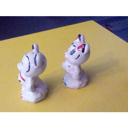 Old Vintage Walt Disney Mickey & Minnie Salt & Pepper Shakers 1940/50s