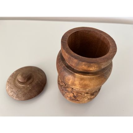 VINTAGE WOODEN POT WITH FLOWER CARVINGS