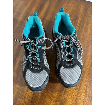 LA Gear Women's Athletic Sneakers Grey/Black/Teal Size 7 Ultra Foam Heavy Tread