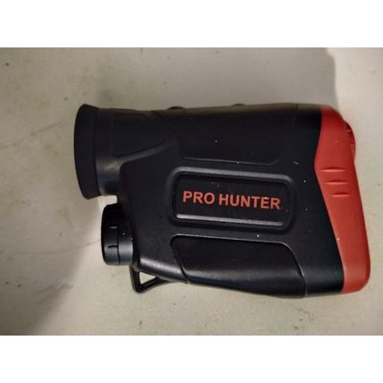 PRO HUNTER RANGE FINDER