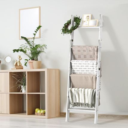 Honest Blanket Ladders for the Living Room, 6-Tier Blanket Holder, Wall-Leaning