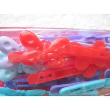 28 Goody Girls Plastic Butterfly Hair Barrettes Secure Pastel Vibrant Colored 09