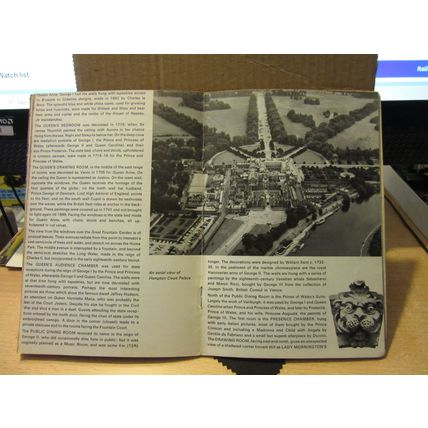 HAMPTON COURT PALACE.. 40 page guide book 1971