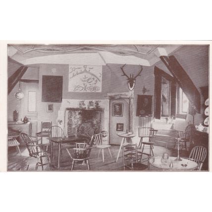 B436 SCARBOROUGH - THE KING RICHARD HOUSE -THE KINGS BEDCHAMBER POSTCARD